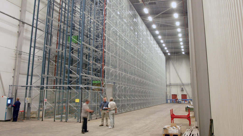 Rygnet og nethylder til pallereoler 2 Safestore rygnet til pallereolerne